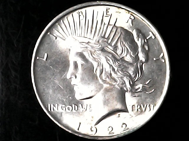 1922 Silver Peace dollars with 'LIBERTY' and 'In God We Trust' inscriptions